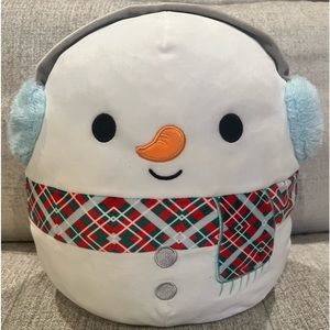 12” Manny the snowman Squishmallow